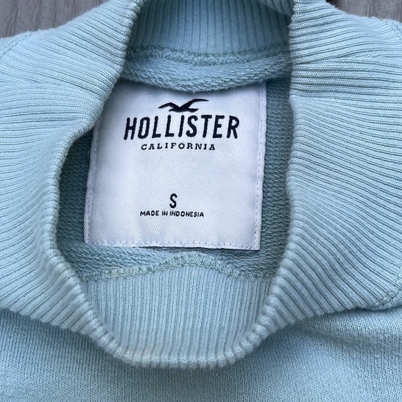 Hollister Cropped Sweatshirt, Women Small - Picture 6 of 8